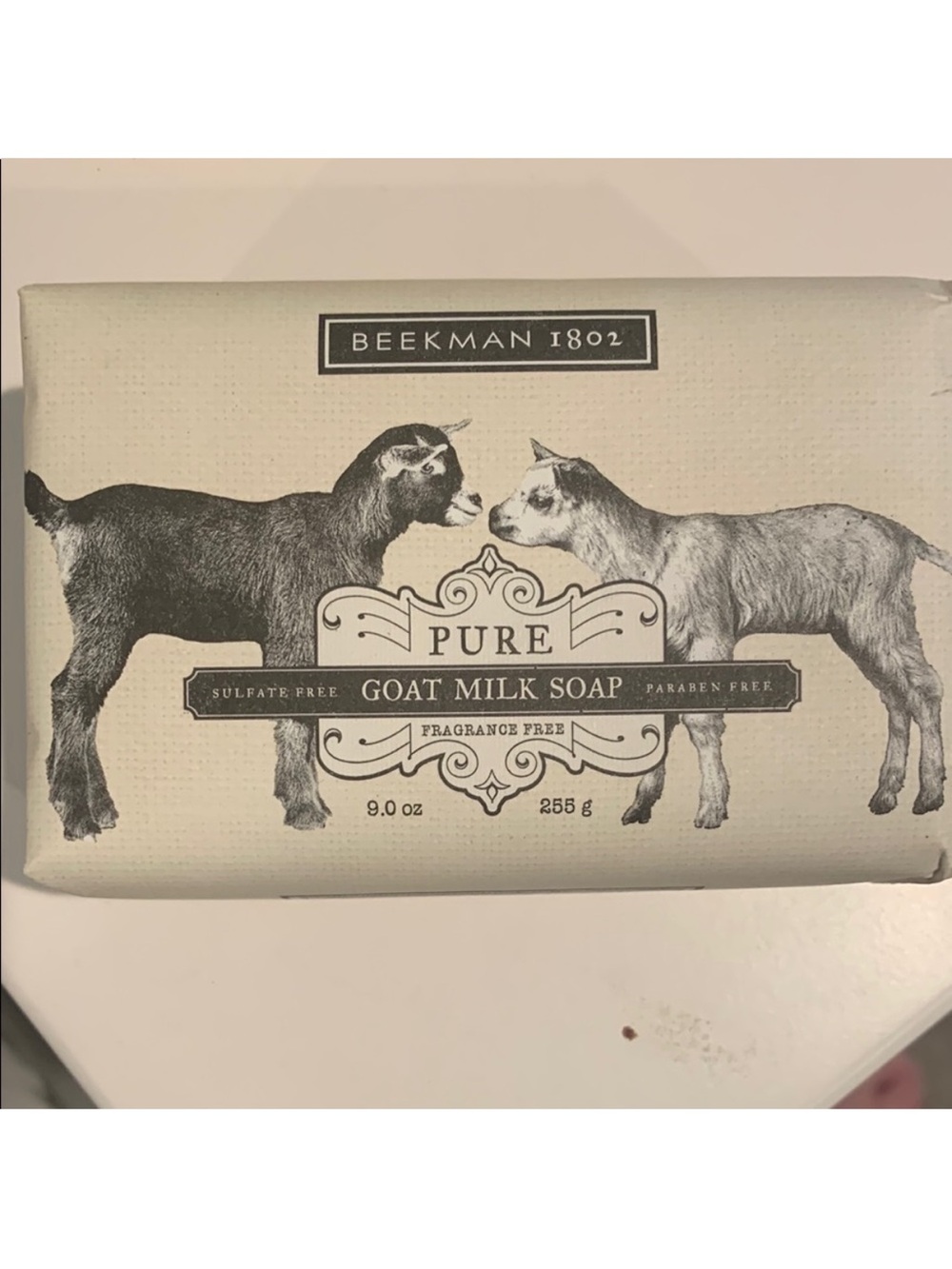 Beekman 1802 Pure Goat Milk Soap - Cream and Black Illustration